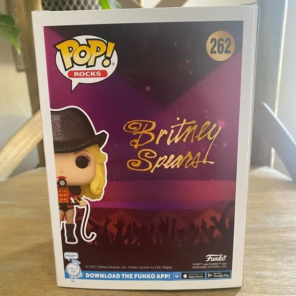 Britney Spears chase funko pop - Picture 3 of 9